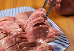 牛たんをおうち焼肉で極める！家で楽しむプロの味