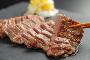 厚切り牛たんの焼き方の極意！プロが教える自宅でおいしく仕上げるコツ