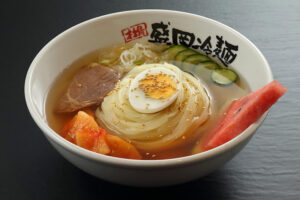 盛岡冷麺の業務用を展開！やまなか家のこだわりをご紹介